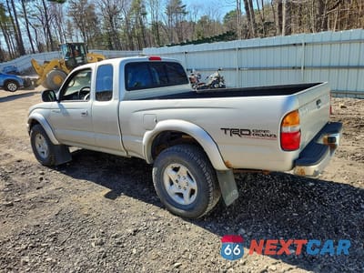 Drugie zdjęcie samochodu z przodu: 2004 TOYOTA TACOMA XTRACAB VIN:5TEWN72N24Z308595 - miniatura