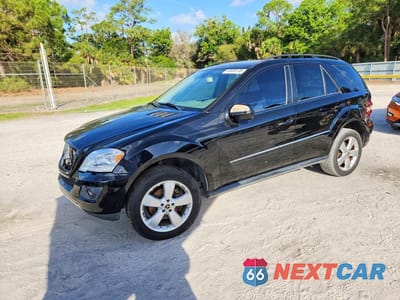 2009 MERCEDES-BENZ ML 350 4JGBB86E29A477066 - główne zdjęcie licytacji z USA - miniatura