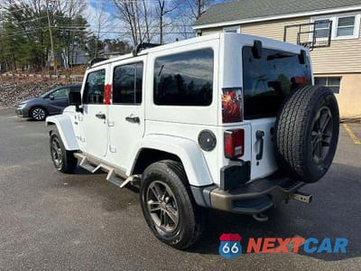 Drugie zdjęcie samochodu z przodu: 2017 JEEP WRANGLER UNLIMITED SAHARA VIN:1C4BJWEG9HL537281 - miniatura