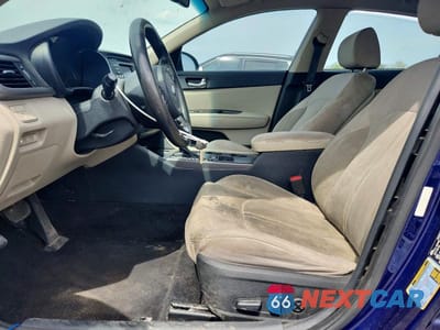 Zdjęcie 7 z 12 samochodu: 2016 KIA OPTIMA LX VIN:5XXGT4L30GG008711 - miniatura