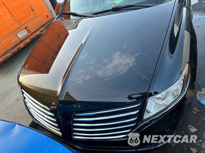 Zdjęcie 12 z 14 samochodu: 2018 LINCOLN MKT VIN:2LMHJ5NK0JBL00114 - miniatura