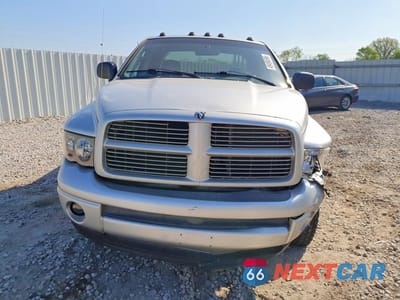 Piąte zdjęcie samochodu w środku: 2003 DODGE RAM 1500 ST VIN:1D7HU18D63S336948 - miniatura