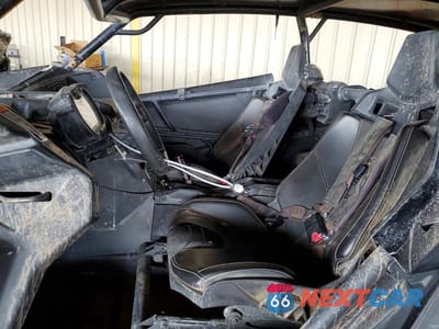 Piąte zdjęcie samochodu w środku: 2019 CAN-AM MAVERICK X3 UTILITY VEHICLE VIN:3JBVNAW47KK002429 - miniatura