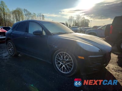 Czwarte zdjęcie samochodu z boku: 2016 PORSCHE MACAN S VIN:WP1AB2A56GLB50089 - miniatura