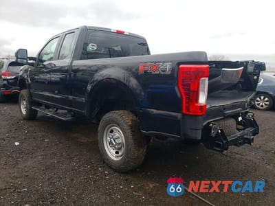 Drugie zdjęcie samochodu z przodu: 2017 FORD F250 SUPER DUTY VIN:1FT7X2B68HEB66840 - miniatura