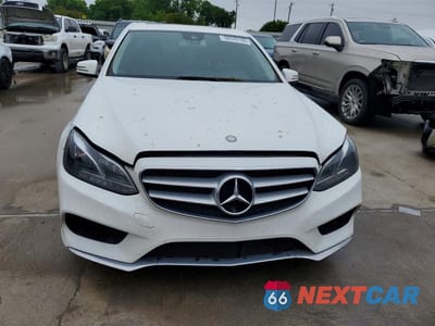 Piąte zdjęcie samochodu w środku: 2014 MERCEDES-BENZ E 350 VIN:WDDHF5KB8EA899470 - miniatura