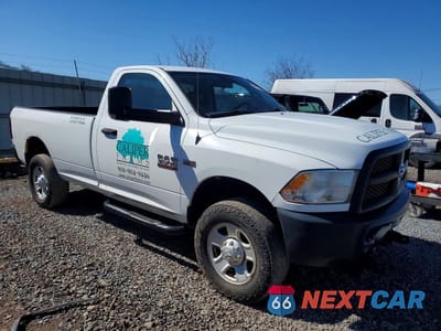 Czwarte zdjęcie samochodu z boku: 2014 RAM 3500 ST VIN:3C63R3AJ0EG207042 - miniatura