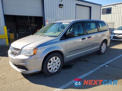 2015 DODGE GRAND CARAVAN SE 2C4RDGBG6FR580948 - główne zdjęcie licytacji z USA - miniatura
