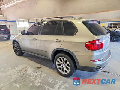 Drugie zdjęcie samochodu z przodu: 2011 BMW X5 XDRIVE35I VIN:5UXZV4C52BL738938 - miniatura