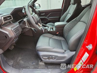 Zdjęcie 7 z 13 samochodu: 2026 TOYOTA TACOMA TRD OFF-ROAD HV VIN:3TYLC5LN9TT054556 - miniatura