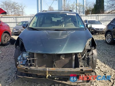 Piąte zdjęcie samochodu w środku: 2005 TOYOTA SIENNA XLE 7 PASSENGER VIN:5TDBA22C05S033089 - miniatura