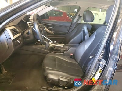 Zdjęcie 7 z 12 samochodu: 2017 BMW 320 I VIN:WBA8A9C54HK620231 - miniatura