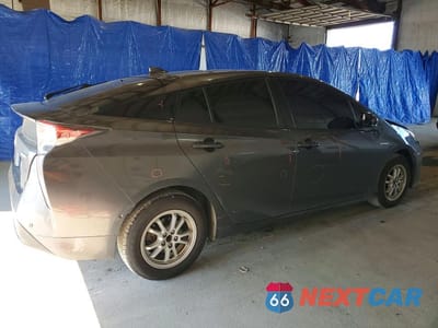 Trzecie zdjęcie samochodu z tyłu: 2018 TOYOTA PRIUS THREE VIN:JTDKARFUXJ3551153 - miniatura