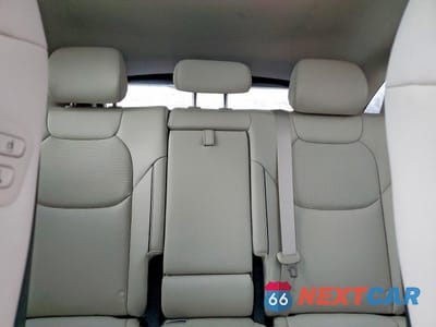 Zdjęcie 10 z 14 samochodu: 2022 GENESIS GV70 2.5T STANDARD VIN:KMUMADTB5NU076975 - miniatura