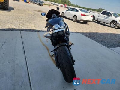 Czwarte zdjęcie samochodu z boku: 2007 SUZUKI GSX-R600 VIN:JS1GN7DAX72123132 - miniatura