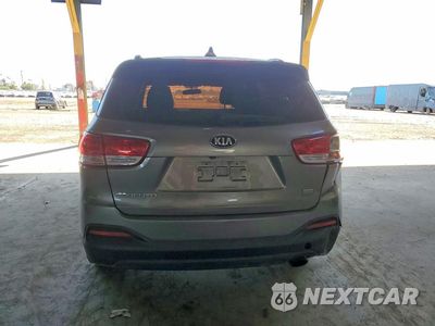 Zdjęcie 6 z 12 samochodu: 2016 KIA SORENTO LX VIN:5XYPG4A3XGG027995 - miniatura