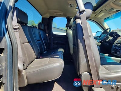 Zdjęcie 10 z 12 samochodu: 2009 GMC SIERRA K1500 SLT VIN:1GTEK390X9Z258930 - miniatura