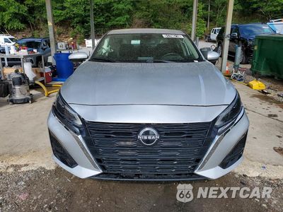 Piąte zdjęcie samochodu w środku: 2023 NISSAN ALTIMA SV VIN:1N4BL4DV1PN350334 - miniatura