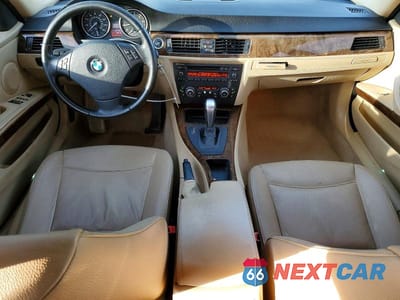 Zdjęcie 8 z 12 samochodu: 2010 BMW 328 I VIN:WBAPH7G54ANM48860 - miniatura