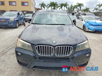 Piąte zdjęcie samochodu w środku: 2011 BMW X3 XDRIVE35I VIN:5UXWX7C52BLL15131 - miniatura