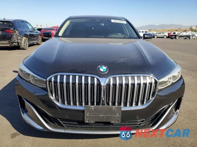 Piąte zdjęcie samochodu w środku: 2020 BMW 740 I VIN:WBA7T2C09LCD20028 - miniatura