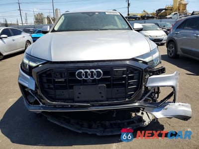 Piąte zdjęcie samochodu w środku: 2019 AUDI Q8 PREMIUM PLUS S-LINE VIN:WA1EVAF1XKD017472 - miniatura