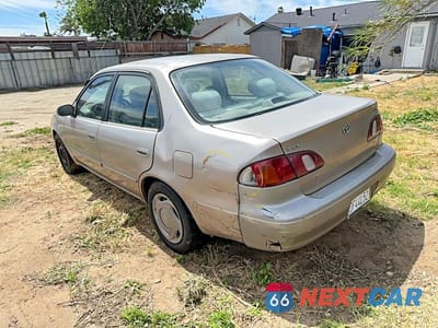 Trzecie zdjęcie samochodu z tyłu: 1998 TOYOTA COROLLA VE VIN:1NXBR18E9WZ085034 - miniatura