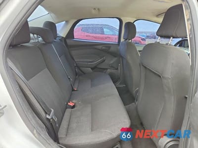 Zdjęcie 10 z 12 samochodu: 2015 FORD FOCUS S VIN:1FADP3E23FL256249 - miniatura