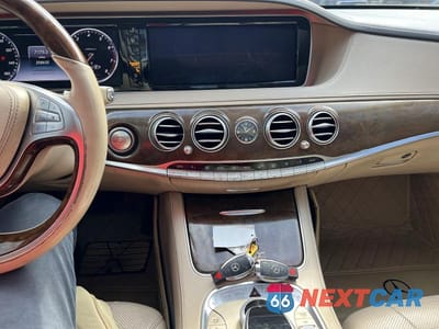 Zdjęcie 10 z 10 samochodu: 2015 MERCEDES-BENZ S 550 4MATIC VIN:WDDUG8FB8FA093380 - miniatura