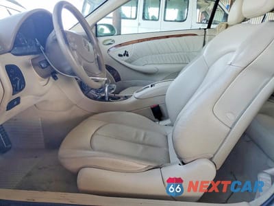Zdjęcie 7 z 12 samochodu: 2008 MERCEDES-BENZ CLK 350 VIN:WDBTK56FX8T092744 - miniatura