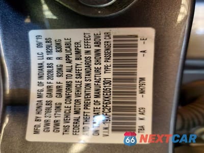 Zdjęcie 12 z 12 samochodu: 2019 HONDA CIVIC LX VIN:19XFC2F6XKE051301 - miniatura