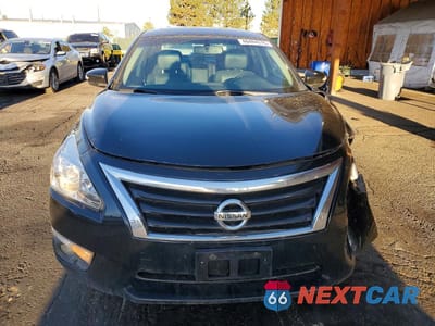 Piąte zdjęcie samochodu w środku: 2015 NISSAN ALTIMA 2.5 SL VIN:1N4AL3AP6FC130919 - miniatura