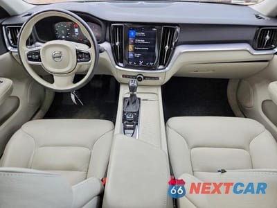 Zdjęcie 8 z 11 samochodu: 2020 VOLVO S60 T5 MOMENTUM VIN:7JR102FK6LG045076 - miniatura