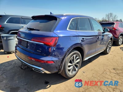 Trzecie zdjęcie samochodu z tyłu: 2023 AUDI Q5 PREMIUM PLUS 45 VIN:WA1EAAFY1P2067740 - miniatura