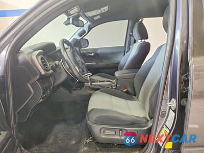 Zdjęcie 7 z 13 samochodu: 2020 TOYOTA TACOMA TRD SPORT VIN:3TMAZ5CN6LM138321 - miniatura