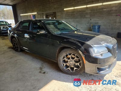 Czwarte zdjęcie samochodu z boku: 2021 CHRYSLER 300 TOURING VIN:2C3CCARG6MH509252 - miniatura