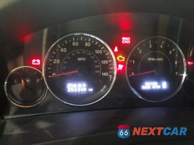 Zdjęcie 9 z 13 samochodu: 2008 JEEP GRAND CHEROKEE LAREDO VIN:1J8GR48K98C246193 - miniatura