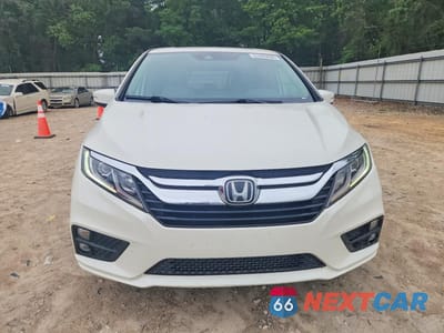 Piąte zdjęcie samochodu w środku: 2018 HONDA ODYSSEY EXL VIN:5FNRL6H7XJB085015 - miniatura