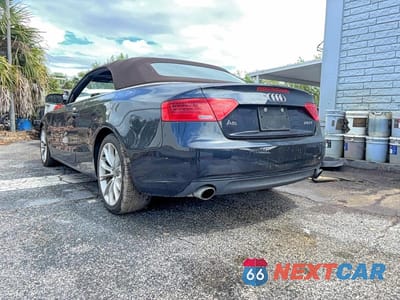 Trzecie zdjęcie samochodu z tyłu: 2013 AUDI A5 PREMIUM VIN:WAUAFAFH8DN002994 - miniatura