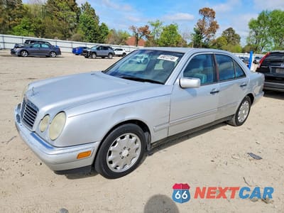 1996 MERCEDES-BENZ E 320 WDBJF55F4TJ012114 - główne zdjęcie licytacji z USA - miniatura