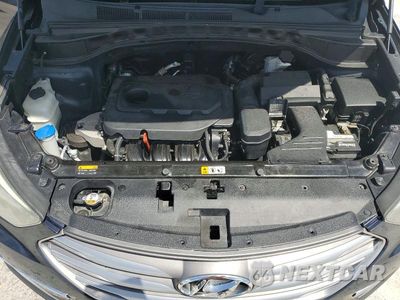 Zdjęcie 12 z 13 samochodu: 2017 HYUNDAI SANTA FE SPORT 2.4L VIN:5NMZU3LBXHH037188 - miniatura