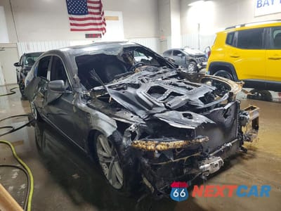 Czwarte zdjęcie samochodu z boku: 2018 BMW 750 XI VIN:WBA7F2C53JG423970 - miniatura