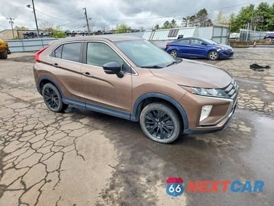 Czwarte zdjęcie samochodu z boku: 2019 MITS ECLIPSE CR VIN:JA4AT4AA7KZ019793 - miniatura