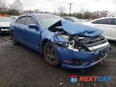 Czwarte zdjęcie samochodu z boku: 2010 FORD FUSION SE VIN:3FAHP0HAXAR203657 - miniatura