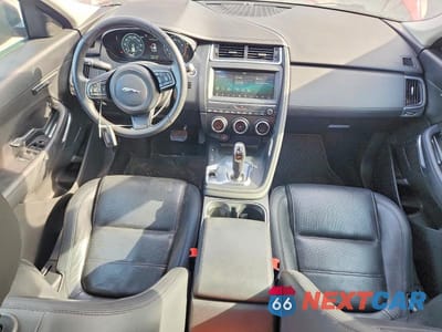 Zdjęcie 8 z 13 samochodu: 2019 JAGUAR E-PACE SE VIN:SADFP2FX2K1Z66812 - miniatura