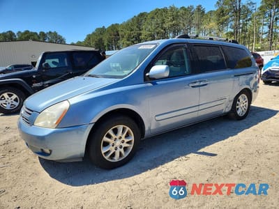 2007 KIA SEDONA BASE KNDMB233276121584 - główne zdjęcie licytacji z USA - miniatura