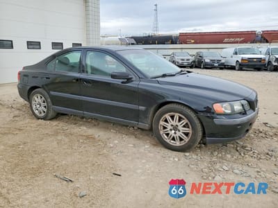 Czwarte zdjęcie samochodu z boku: 2004 VOLVO S60 2.5T VIN:YV1RS59V442402203 - miniatura