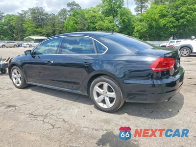 Drugie zdjęcie samochodu z przodu: 2015 VOLKSWAGEN PASSAT S VIN:1VWAS7A38FC122058 - miniatura