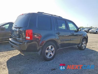 Trzecie zdjęcie samochodu z tyłu: 2011 HONDA PILOT EX VIN:5FNYF4H48BB013891 - miniatura