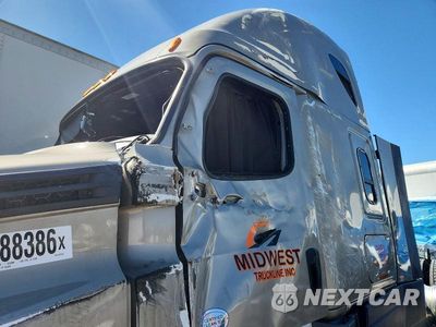 Zdjęcie 9 z 10 samochodu: 2022 FREIGHTLINER CASCADIA 126 SEMI TRUCK VIN:3AKJHHDR7NSNB1286 - miniatura